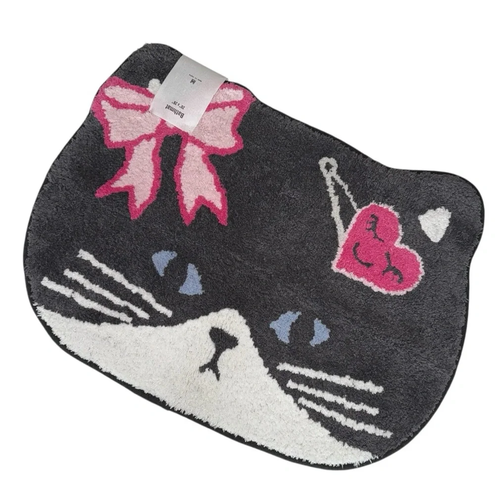 UO Sassy Cat Bow and Barrette Bath Rug